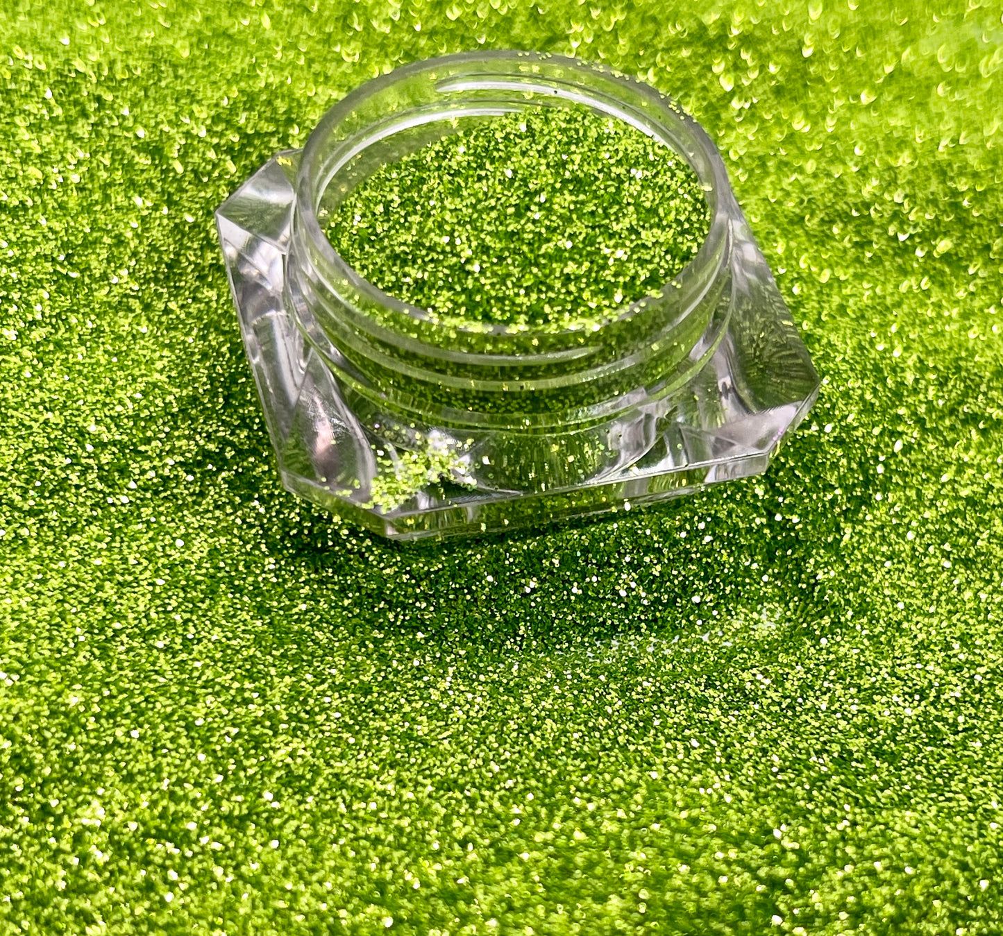 Lucky Charms/Green Fine Metallic Glitter image 1