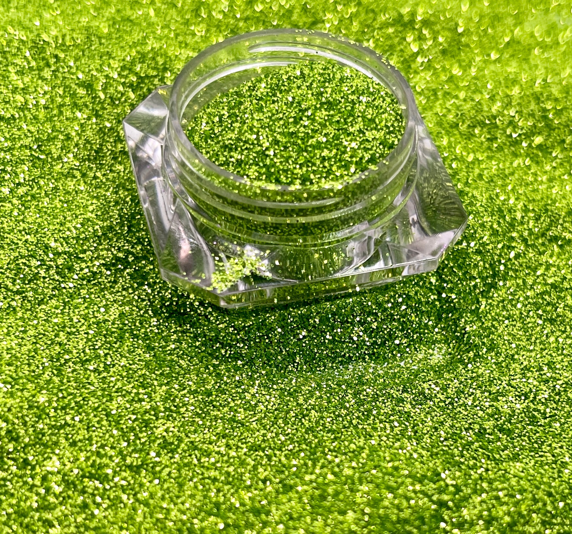 Lucky Charms/Green Fine Metallic Glitter image 1