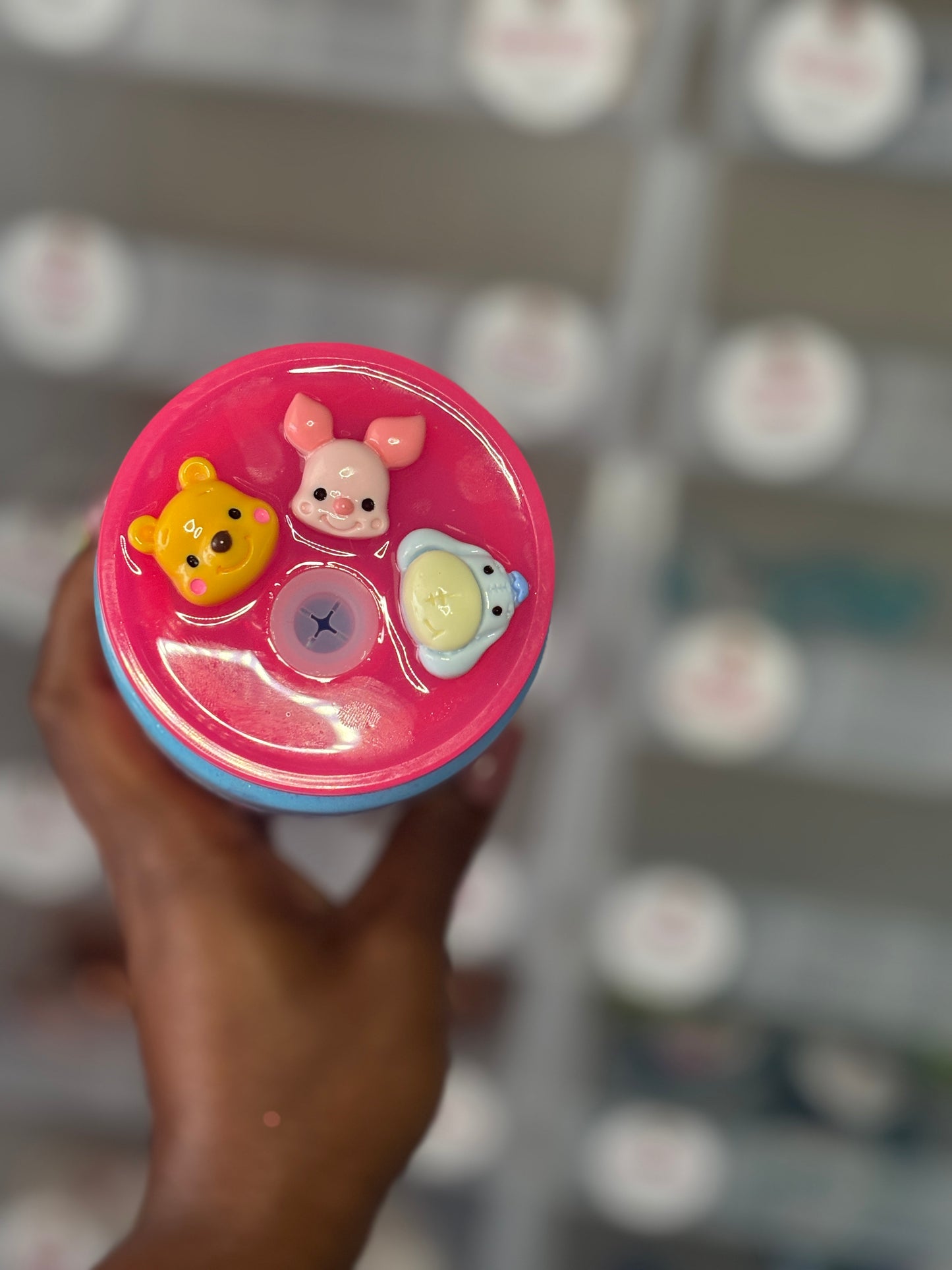 Neon Winnie (16 Oz Plastic) image 2