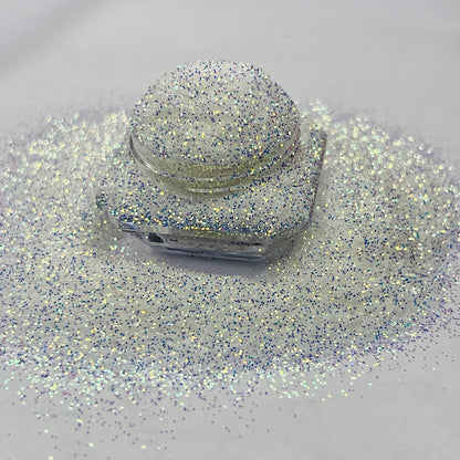 Snow White/Fine White Iridescent Glitter