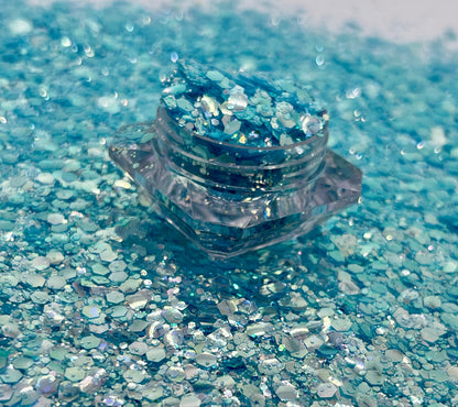 Blue Hawaiian/Blue Chunky Iridescent Glitter image 2