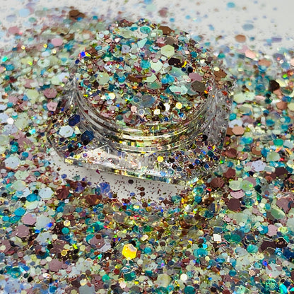 Egyptian Goddess/Gold Chunky Metallic Glitter image 1