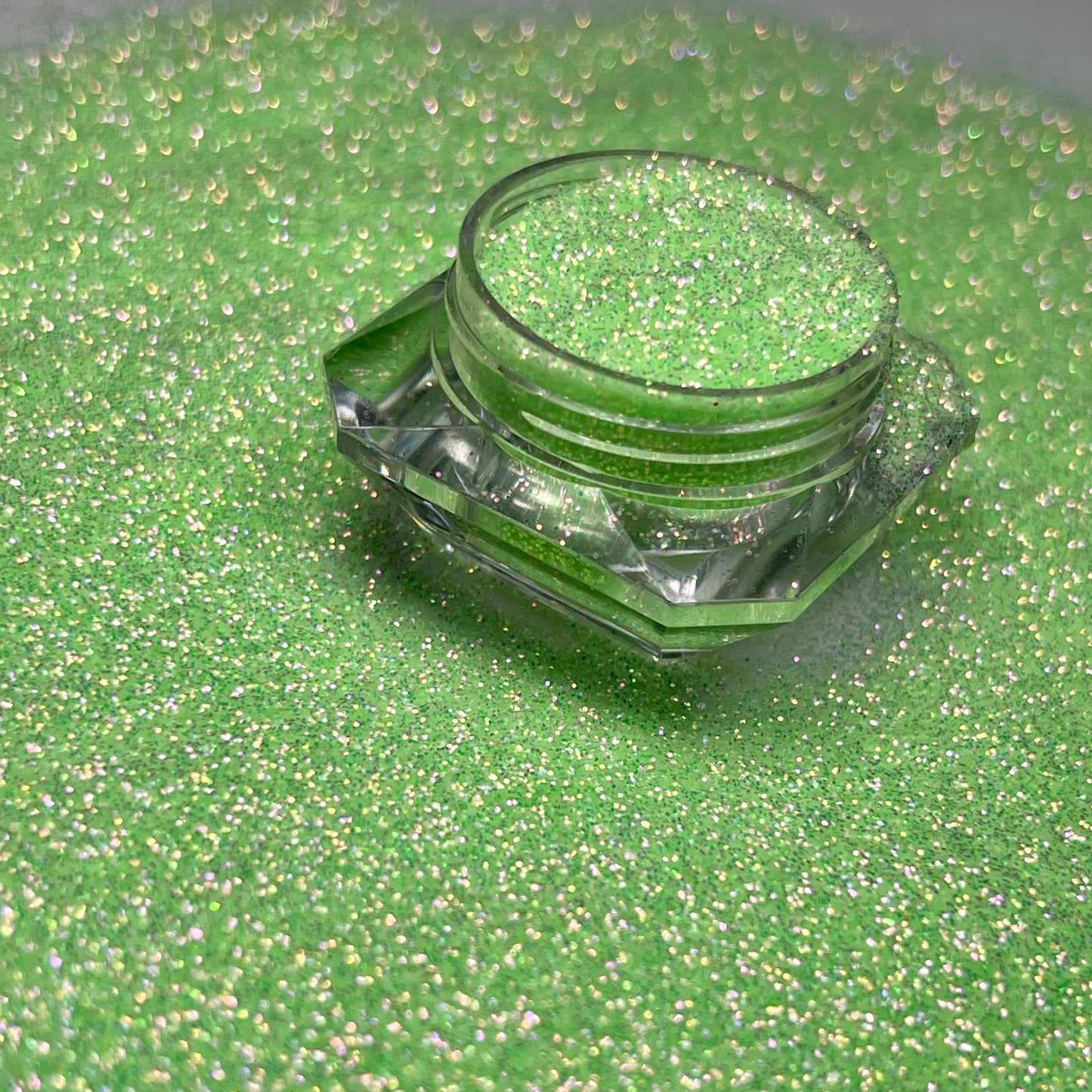 Pistachio/Pastel Green Iridescent Glitter image 1