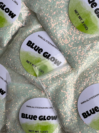 Blue Glow/White Iridescent Chunky Glow Glitter image 0