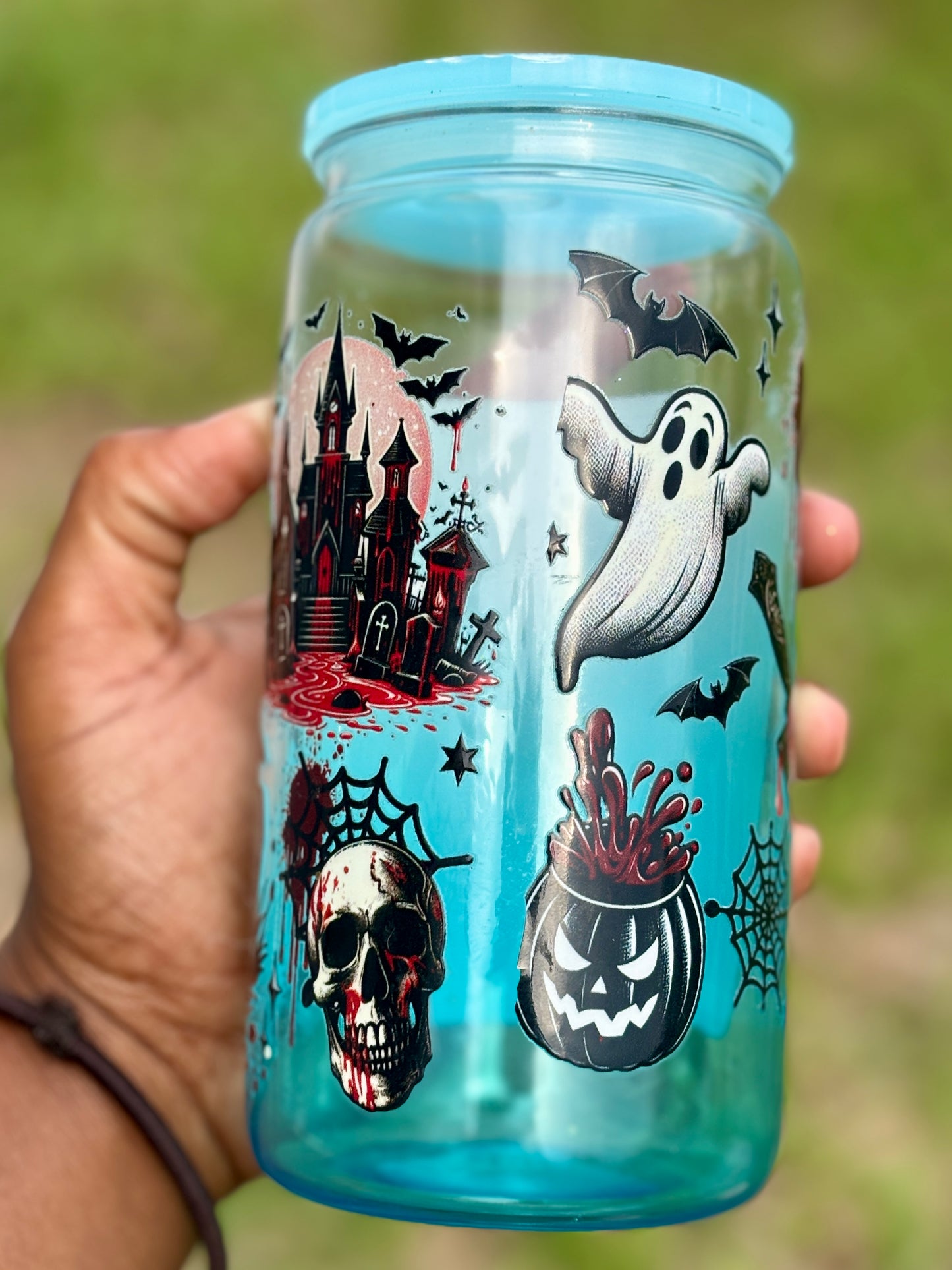 Ombre Freddy Krueger (16 Oz Blue Ombre Plastic) image 1