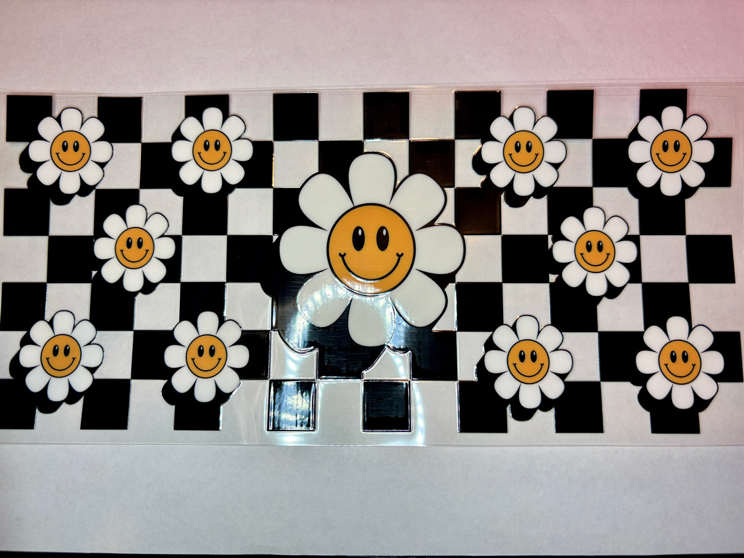 Checker Flowers image 0