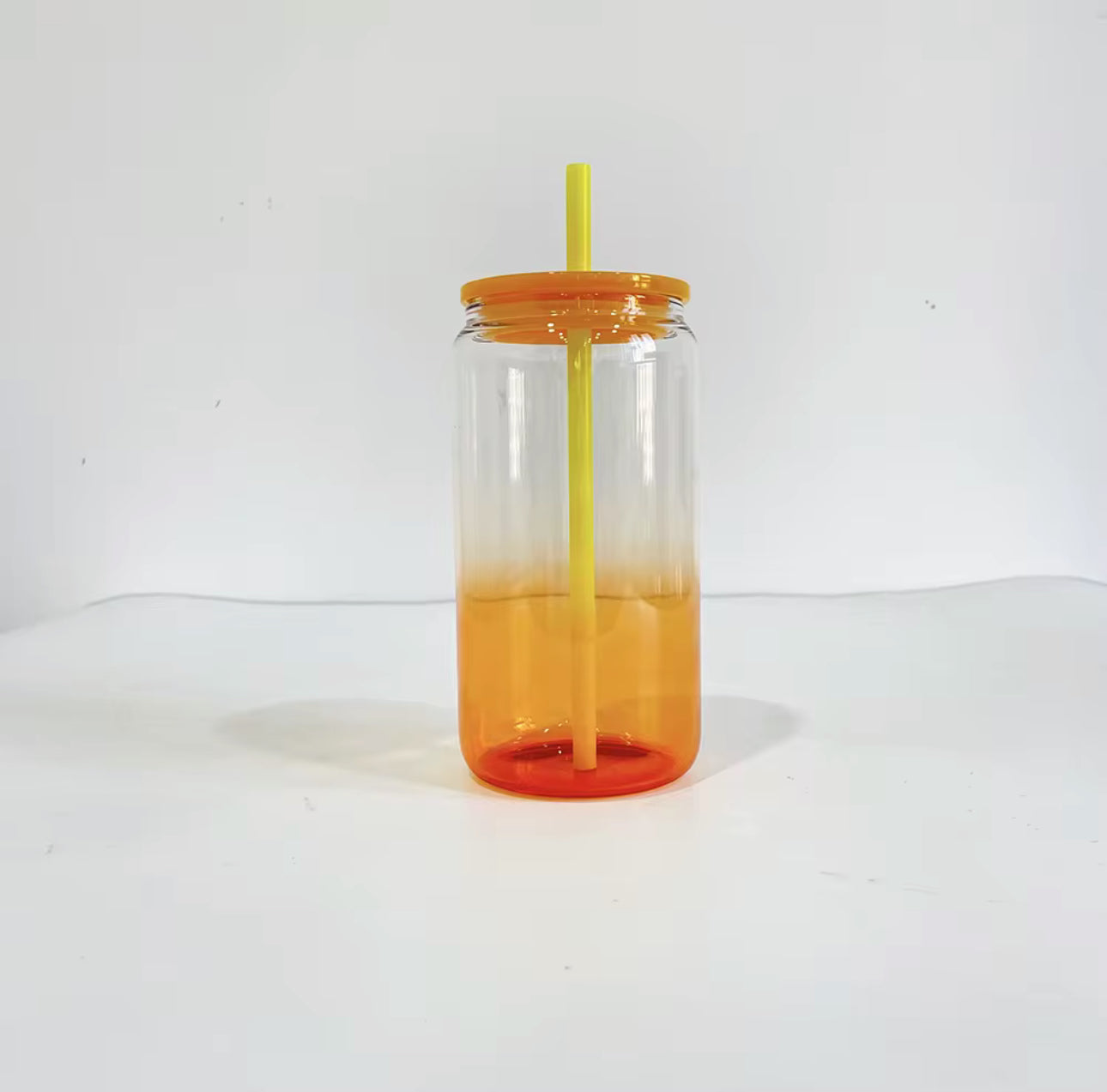 16 Oz Plastic Ombré Can image 1